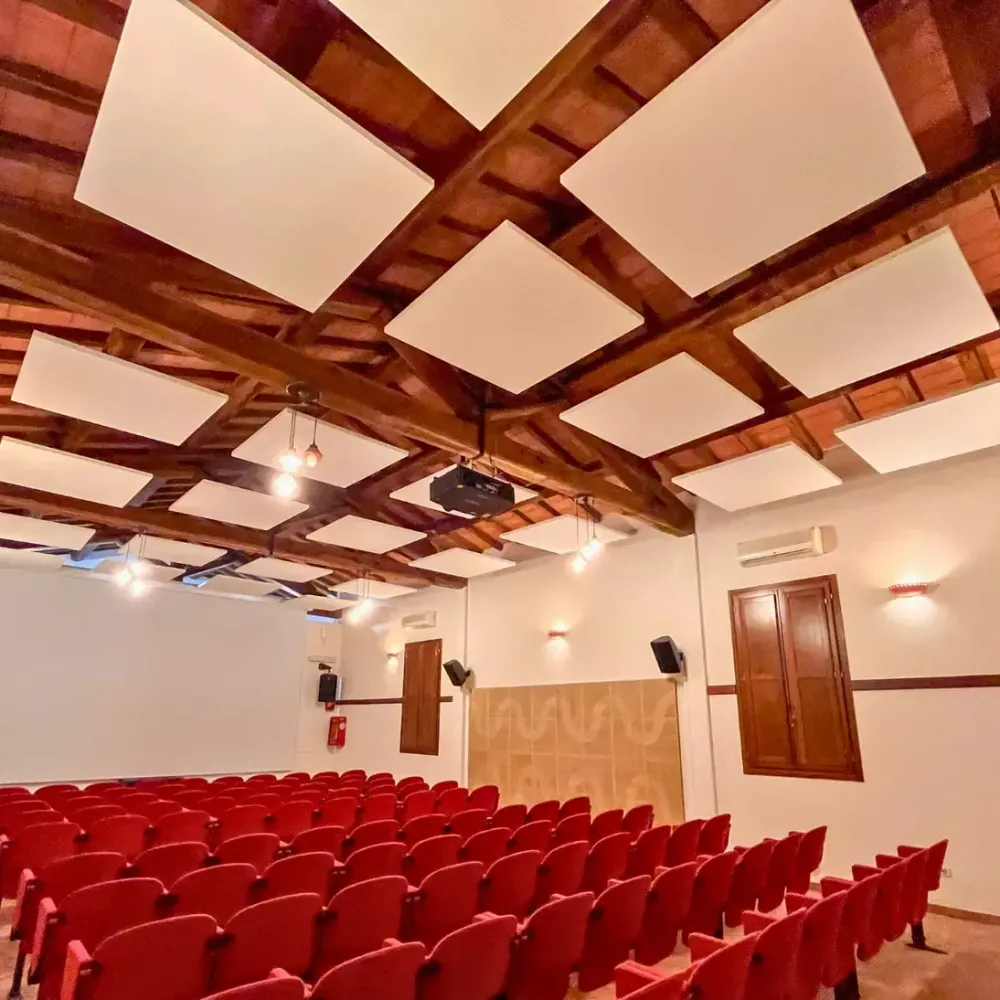 Cinema Acoustic Solution for Isola dElba